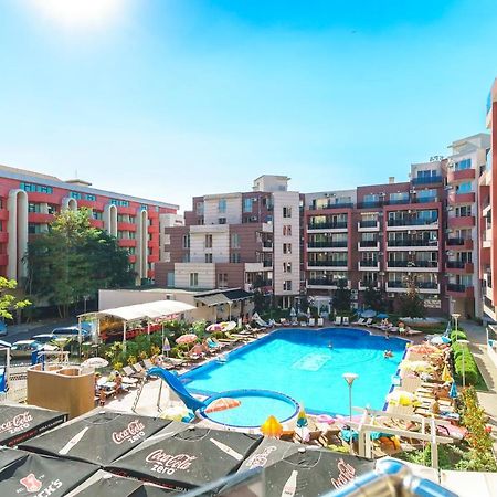 Apartments In Hotel Admiral Plaza Slântsjev Brjag Eksteriør bilde